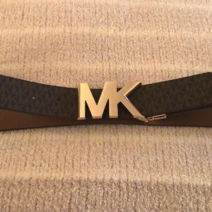 NWOT 💜 Michael Kors Belt